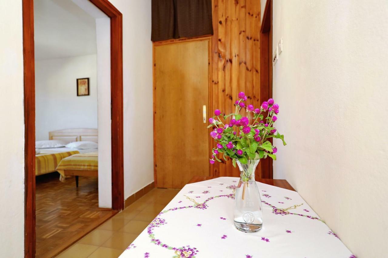 Apartmani Mila Đảo Pag Ngoại thất bức ảnh
