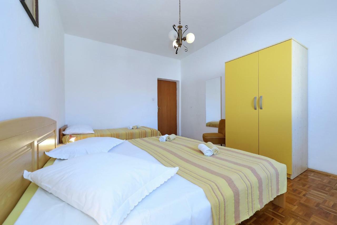 Apartmani Mila Đảo Pag Ngoại thất bức ảnh