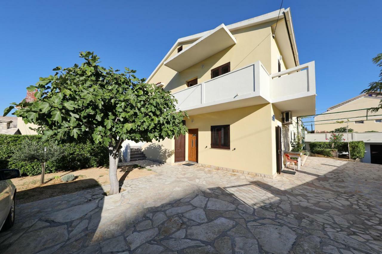 Apartmani Mila Đảo Pag Ngoại thất bức ảnh