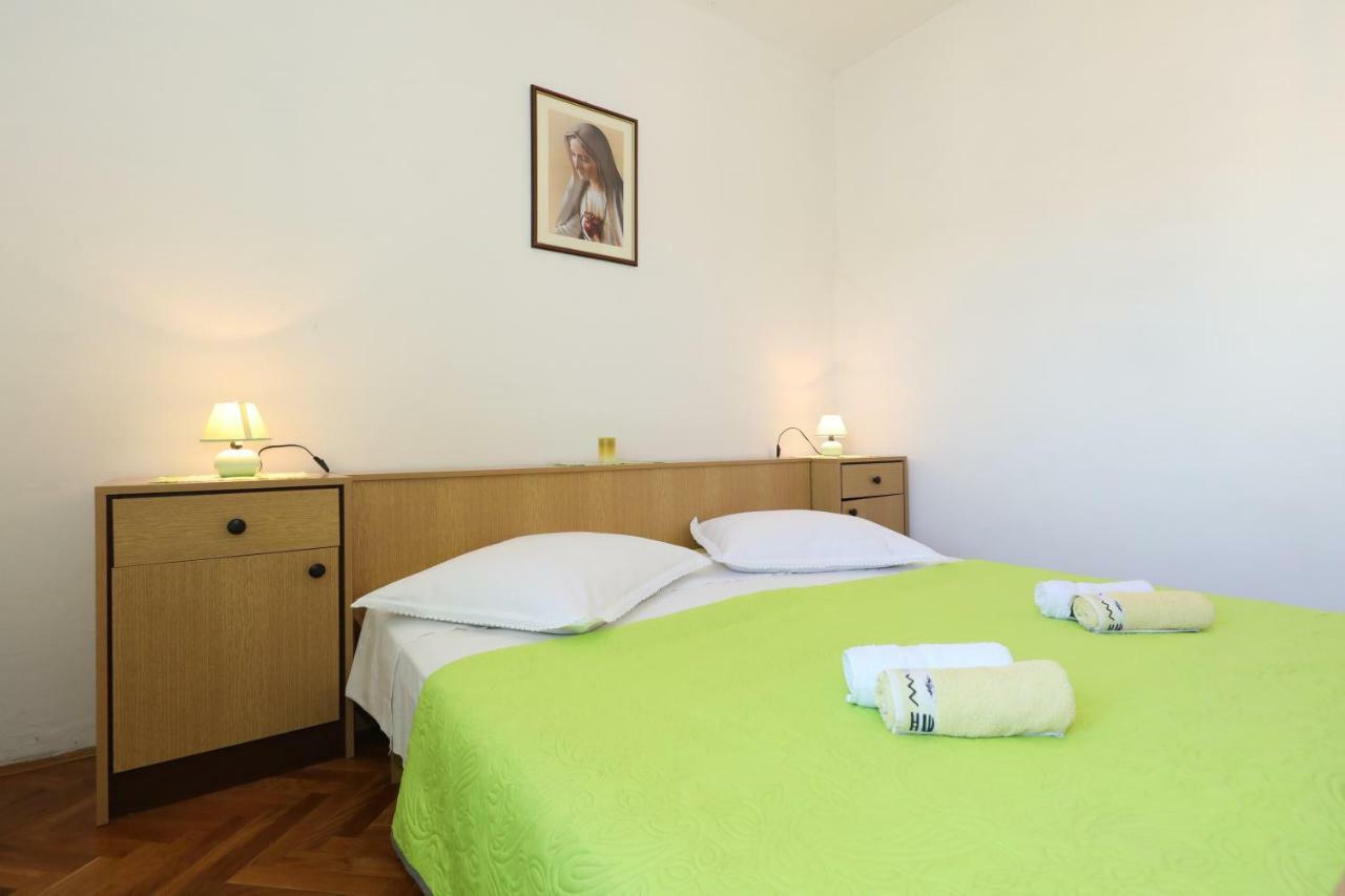 Apartmani Mila Đảo Pag Ngoại thất bức ảnh